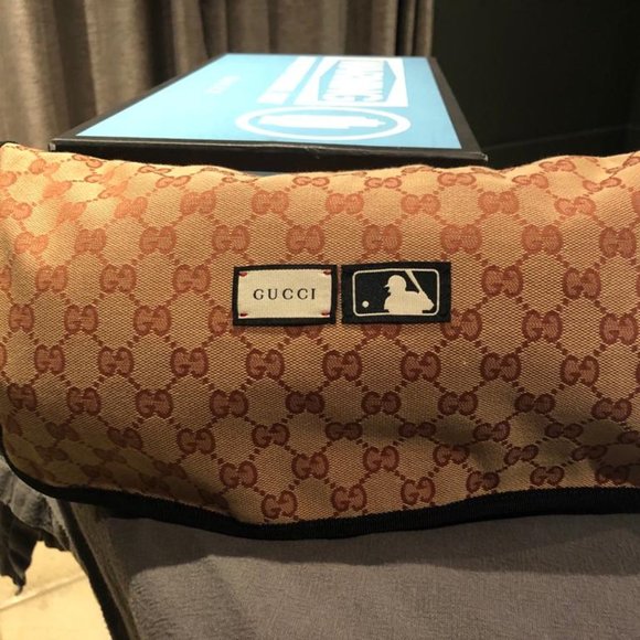 Gucci MLB NY Yankees Mule/Slides main image 10